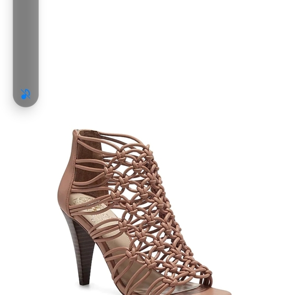 Shoes - Picture 3 of 7